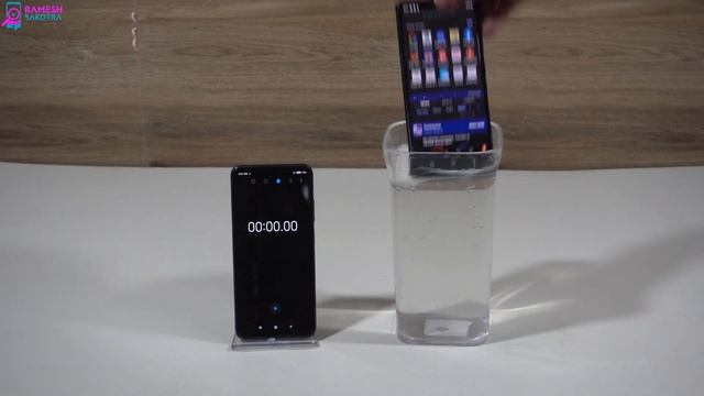 Samsung Galaxy S20 FE 5G Water Test