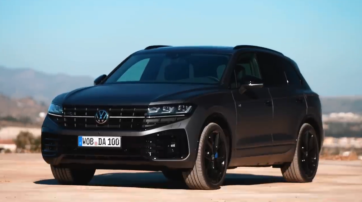 Новый Volkswagen Touareg 2024 представляет передовые технологии и мощность смотреть онлайн
