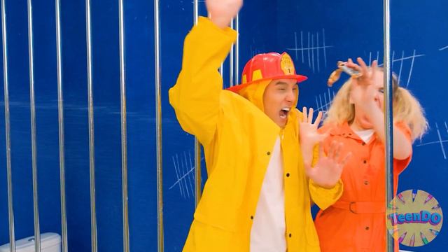 10 Smiješnih Načina da Unesete Hranu u Filmove TeenDO Challenge смотреть онлайн