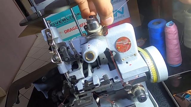 Sobrehiladora GN1-10M DragonFly (Hilo aguja) Parte 1 смотреть онлайн