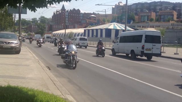 Cамая большая мотоколонна в Украине. Днепропетровск. 12 июля 2013 года. смотреть онлайн