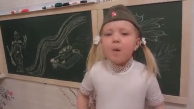 Девочка рассказывает стих, за душу берет!!! смотреть онлайн