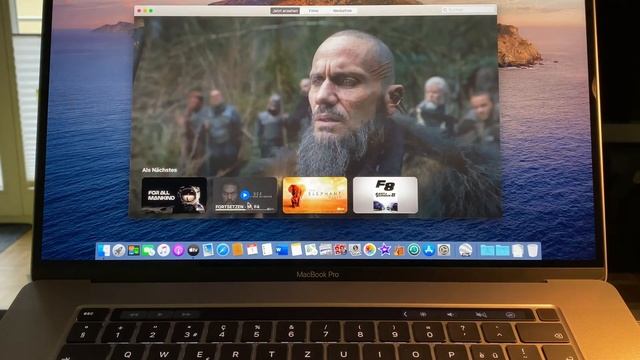 MacBook Pro 16" i9 / Touch Bar Funktionen смотреть онлайн