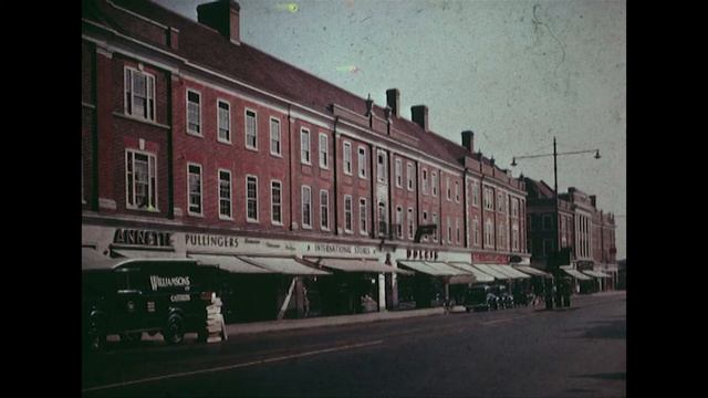 Epsom Past & Present смотреть онлайн