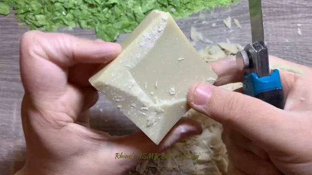 201 Cutting Safeguard Detox and olive oil soaps | Режу Safeguard Detox и оливковое мыло | ASMR soap смотреть онлайн