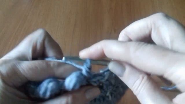 Обвязка края изделия крючком "пышным столбиком" // Binding (Lish column) with a hook. смотреть онлайн