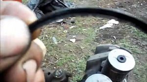 Замена топливного фильтра ЮМЗ