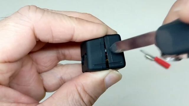 How To Know If A SQ11 Camera Got Fake Infrared LED Bulbs смотреть онлайн