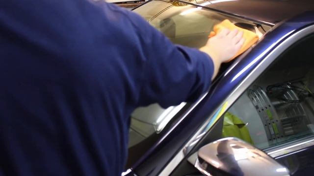 Como aplicar Rainx en el parabrisas de su coche смотреть онлайн