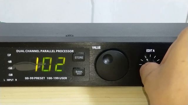 Review dan cek sound Efek Alesis Microverb 4 смотреть онлайн