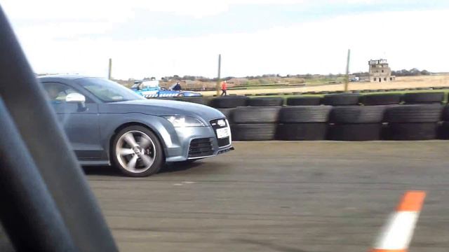 311bhp Subaru Impreza STI vs 411bhp Audi TTRS Crail 30102011