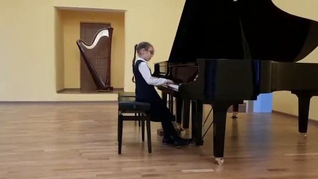 С. Майкапар. Тарантелла. Исполняет Домнова Мария смотреть онлайн