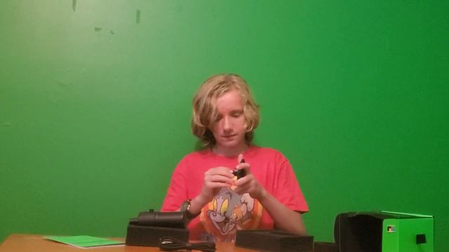 Razer Seiren X unboxing (Part 1 of 2) смотреть онлайн