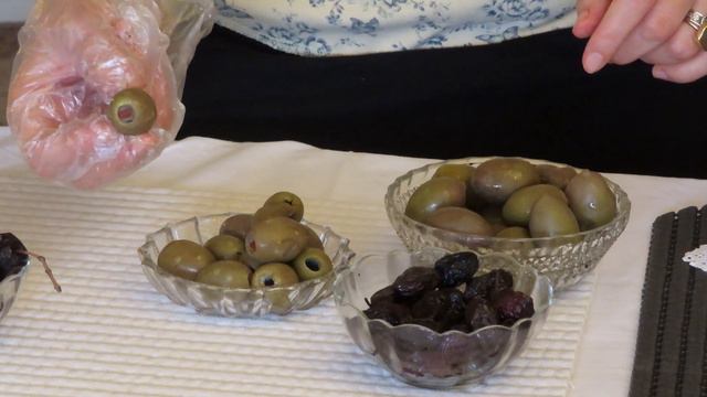Olives - The Overview /DESPINA VARAKLAS/ - @@@ - What are they? Do you need them? How to eat them. смотреть онлайн