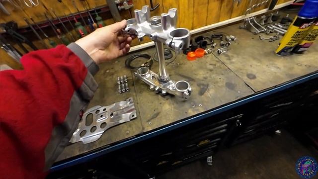 Дристоврация SUZUKI DR 250R.Двигатель готов.СКОРО НАЧНЕТСЯ СБОРКА.ПРОДАЕТСЯ) смотреть онлайн