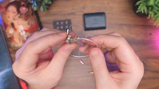 SIMGOT EM2 Roltion IEM & DEW1 USB-C Portable DAC. Unboxing And Review. The Best Budget IEM In 2022?