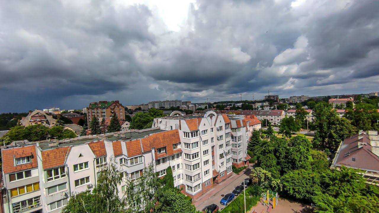 Видовая квартира по ул. Молочинского 4 в гор. Калининграде. смотреть онлайн