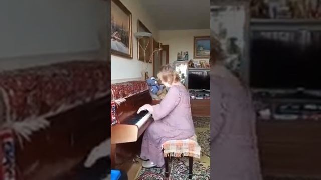 «Сентиментальный вальс» смотреть онлайн