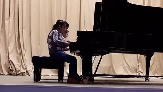 В.Биберган-Полька "Нора" смотреть онлайн