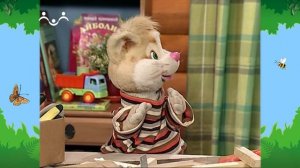 Утро в Шишкином Лесу. Быт. Удобный скворечник