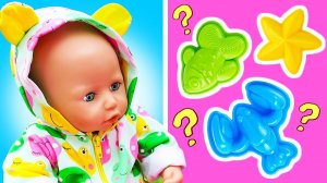 Кукла БЕБИ БОН – Беби Анабель играет в формочки-динозавры! Видео для девочек с Baby Born