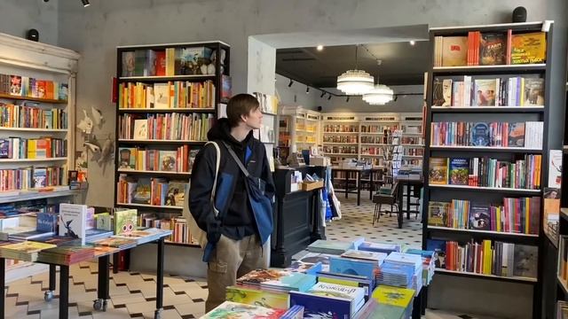 ПРОГУЛКА ПО КНИЖНЫМ МАГАЗИНАМ ПИТЕРА ? смотреть онлайн
