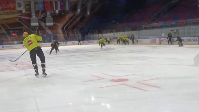 Вечерняя раскатка перед игрой со СКА-Невой смотреть онлайн