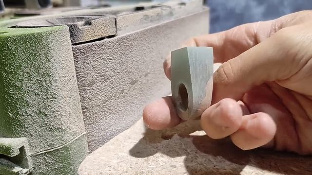 Кулон и Кольцо из Эпоксидной Смолы и Дерева | Как Сделать смотреть онлайн