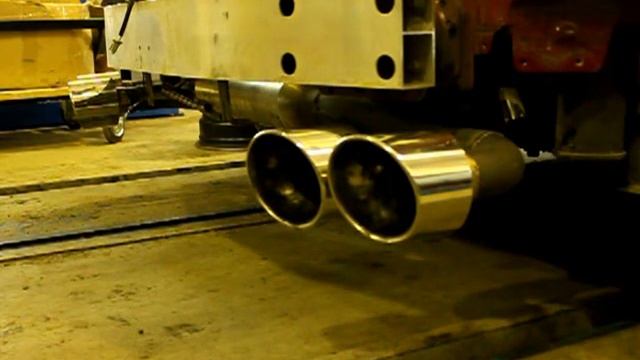 Exhaust system from Nissan GT-R installed on stock Infiniti G37s Coupe смотреть онлайн