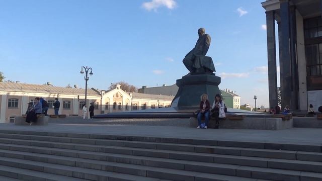 Москва. Улица Моховая. Вечерняя прогулка смотреть онлайн
