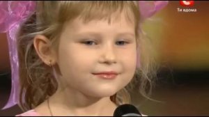 Ходит наша бабушка