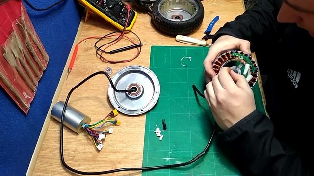 РЕМОНТ МОТОР КОЛЕСА ОТ ЭЛЕКТРОСАМОКАТА FREEGO ES-06X смотреть онлайн