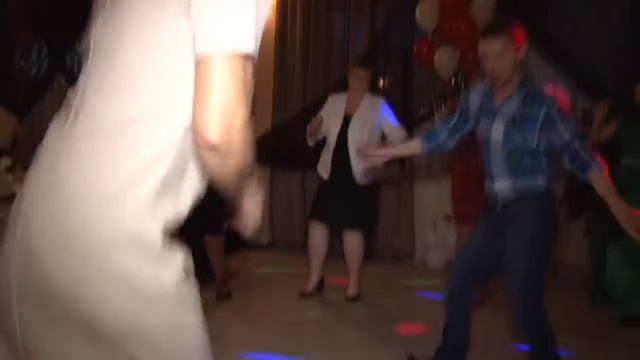 ролик ТАНЦЫ смотреть онлайн