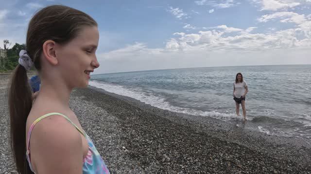 Семьей на море на машине из Новосибирска Ч 2 Сочи-Абхазия смотреть онлайн