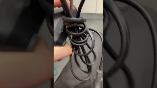 Зарядное устройство Makita DC10WD смотреть онлайн