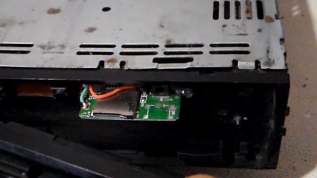 Не выбрасывайте старые автомагнитолы (супер доработка) смотреть онлайн