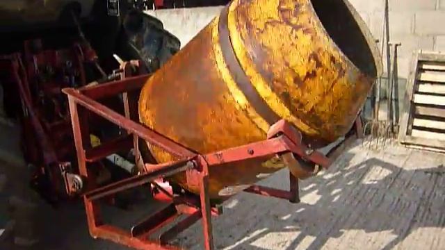 Teagle TipMix Cement Mixer смотреть онлайн
