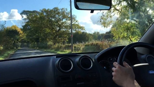 Ford Fiesta Zetec S Mk 6 - Fast Driving on Board смотреть онлайн