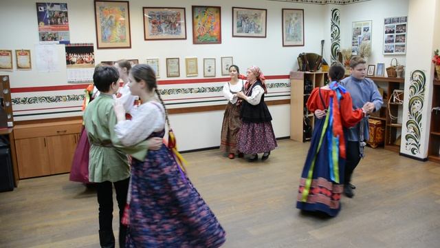 DSC_8899.MOV смотреть онлайн