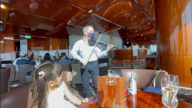 Atmosphere Restaurant Burj Khalifa Dubai | Hubby’s Birthday | One of the Best Restaurant in Dubai смотреть онлайн