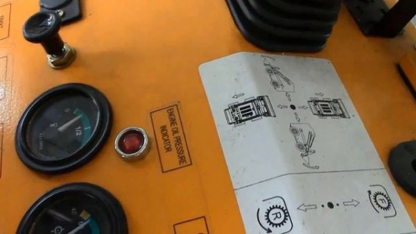 Обзор на мини погрузчик Hysoon HY380