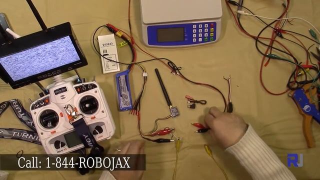 Sony CCD 700TVL FPV Camera смотреть онлайн