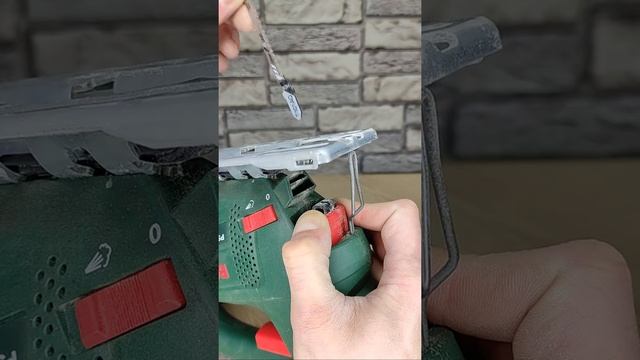 Обязательно возьми это на заметку! Как легко и просто пилить фанеру без сколов? #shorts смотреть онлайн