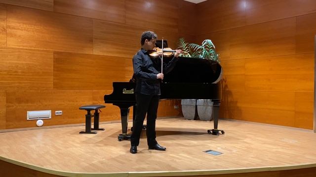 J. S. Bach - Sonata n.2 for solo violin in A minor - 3rd mov. - BWV 1003 I Joan Esteve Melero смотреть онлайн