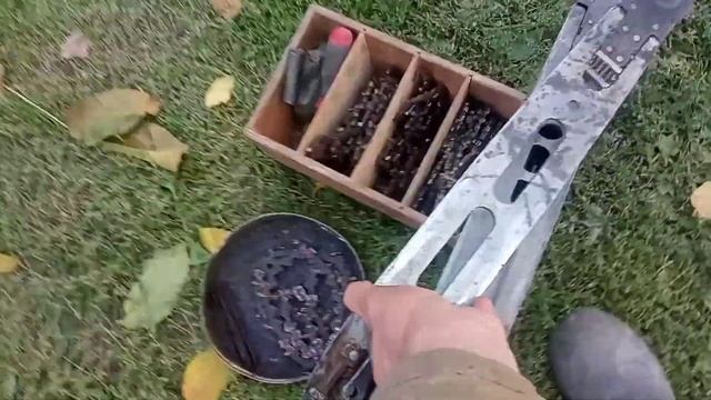 Старая бензопила Урал с переделанной ручкой под шведку. И скоро сравним с Хускварной 365. смотреть онлайн
