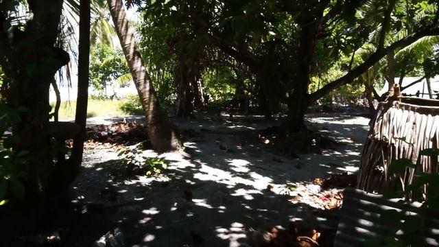 KIRIBATI - Wonderful people, beautiful faces and smiles ? (TARAWA ATOLL, Pacific Ocean) смотреть онлайн