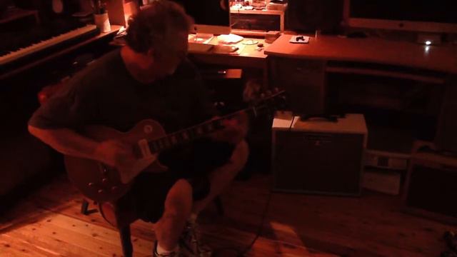 Gibson VOS R6 Les Paul, Louis Electric Tornado amplifier W/Celestion Gold смотреть онлайн