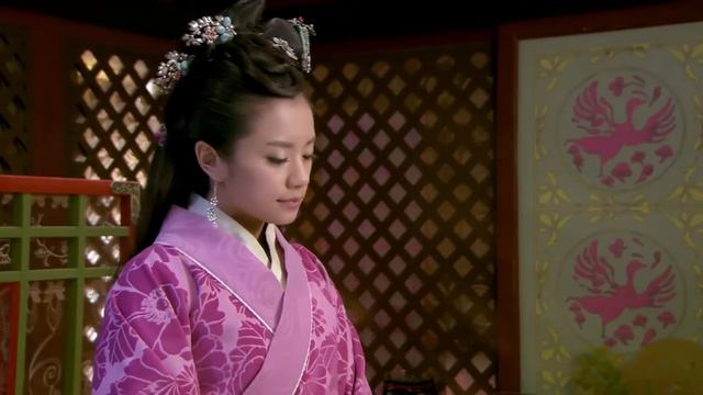 【红颜劫】10｜穷姑娘嫁王爷，大婚夜掀起红盖头的却是皇上！从此两位帝王为她反目夺江山｜孙俪 李泰兰 谭耀文 蒋毅 смотреть онлайн