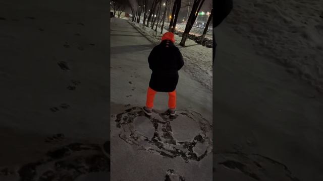 Чем можно заниматься девочкам ночью? #деловаяколбаса #jaguar смотреть онлайн