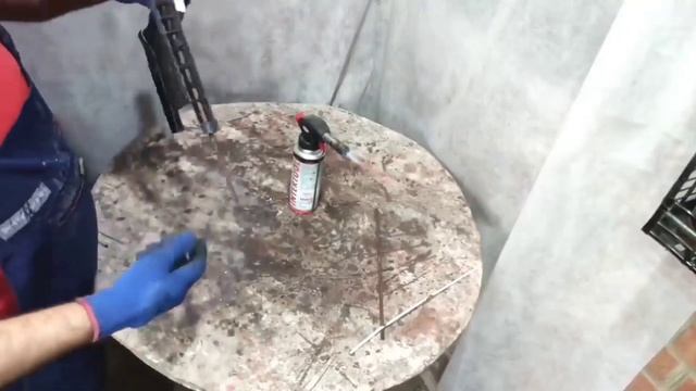 В 8 раз дешевле чем в магазине!Самая простая и бюджетная идея садового заборчика! смотреть онлайн